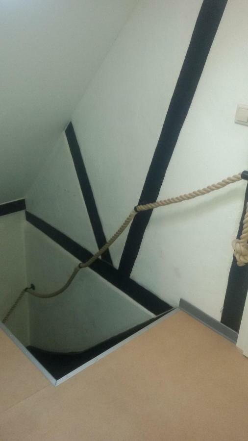 Giebelzimmer Mit Weinbergblick Stetten  Exteriör bild